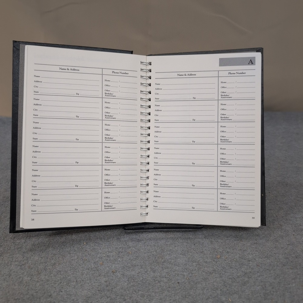 Vintage 1987 C&S Address and Phone Directory Black Hardcover Spiral Organizer - Picture 3 of 3